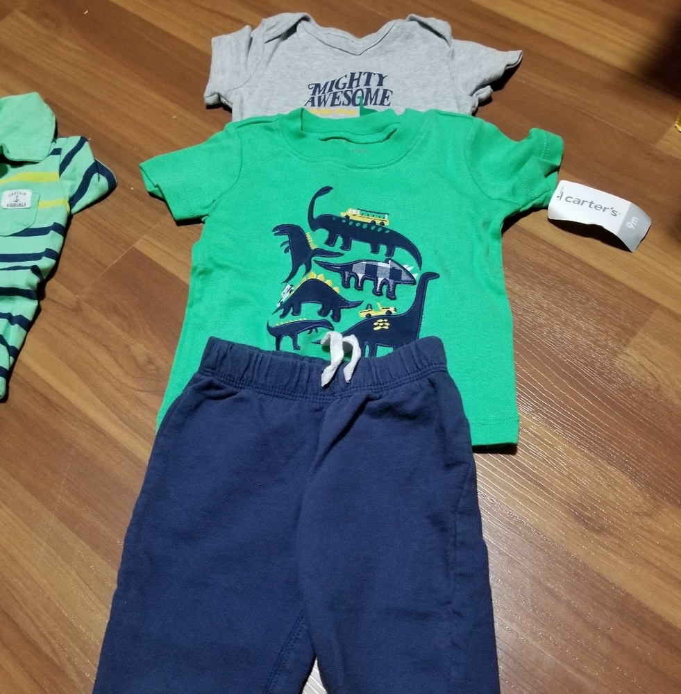 Carter's Baby Boy's Outfit 9M
